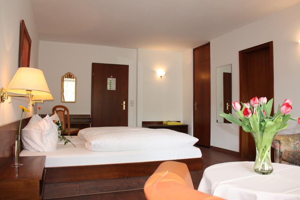 Hotel Sathya Ayurveda Bad Orb Exterior foto